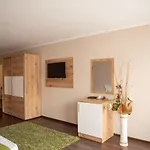 Otel Oppium Restaurant & Garden 2*