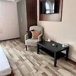 Oppium Restaurant & Garden 2*