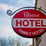 Otel Oppium Restaurant & Garden Rusçuk