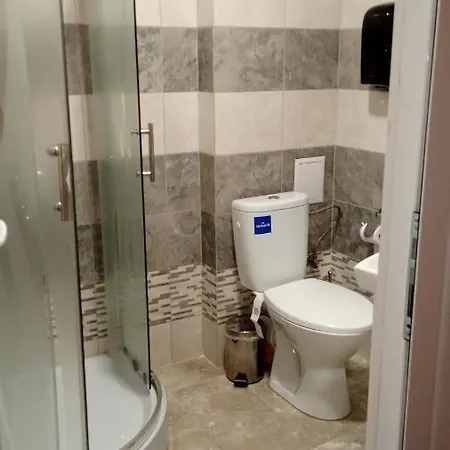 Oppium Restaurant & Garden Rusze