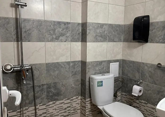 Oppium Restaurant & Garden Ruse