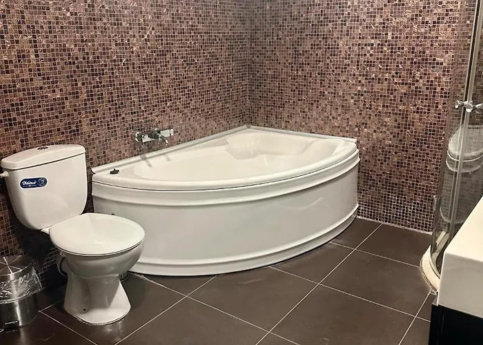 Oppium Restaurant & Garden Ruse