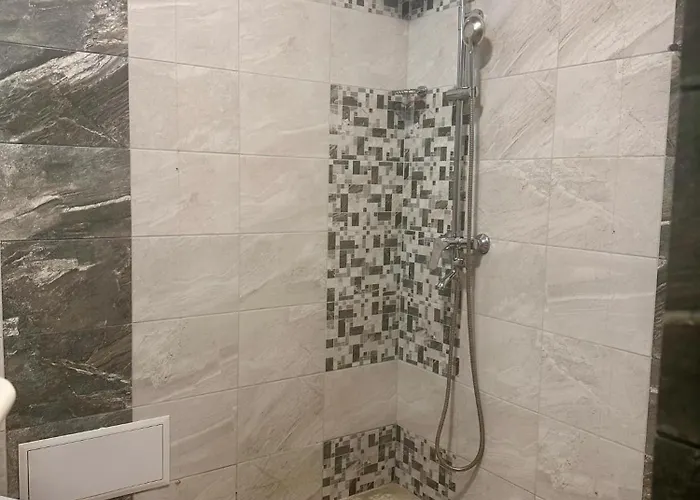 Hotel Oppium Restaurant & Garden