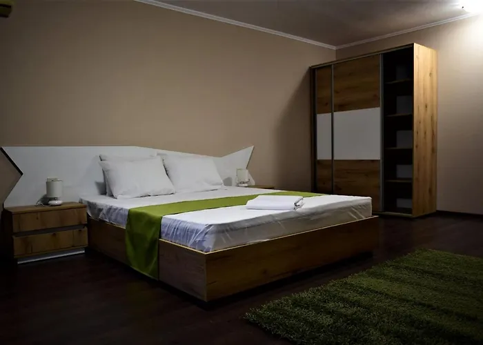 Hotel Oppium Restaurant & Garden